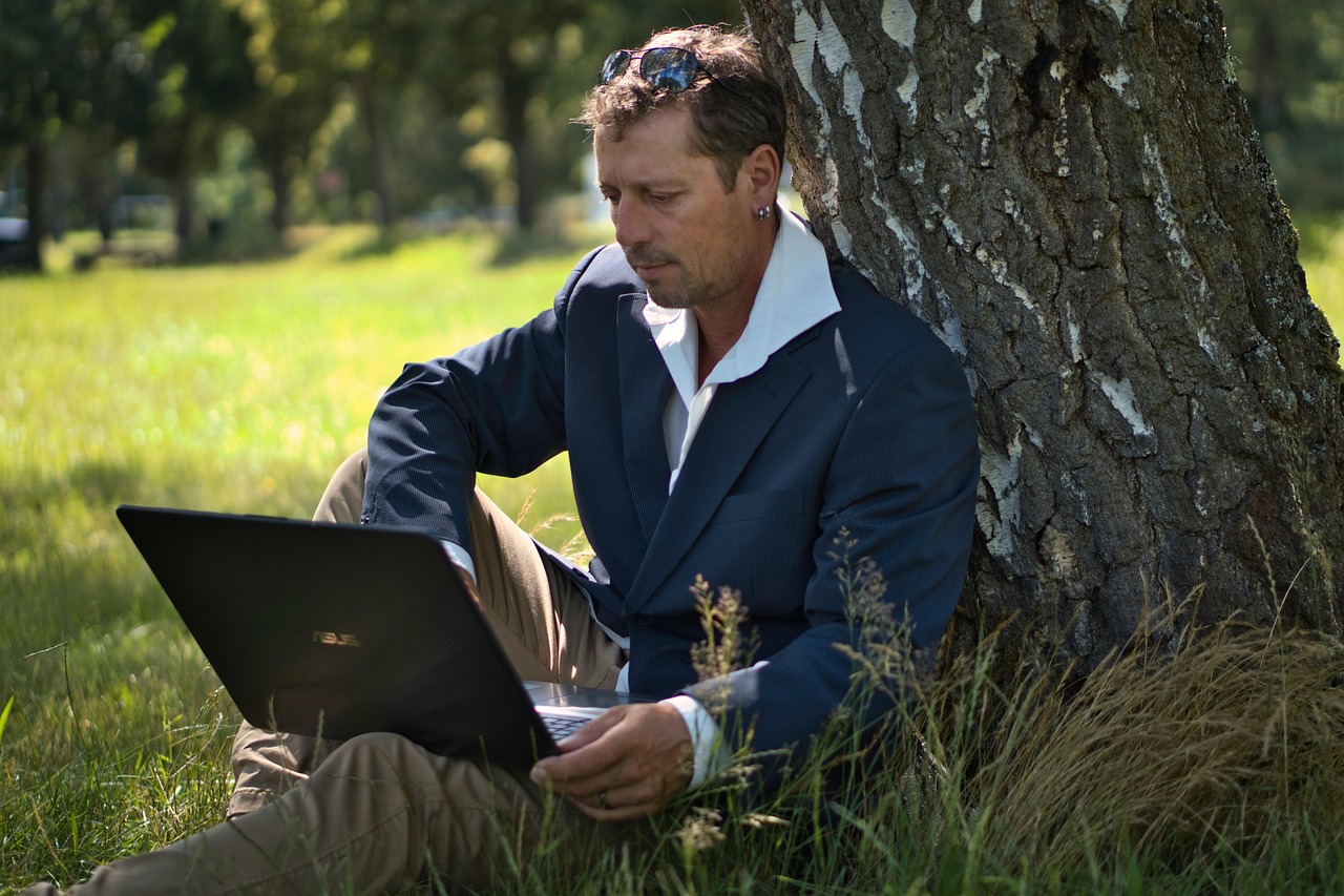 entdecken sie tipps und strategien für eine bessere work-life-balance. erfahren sie, wie sie beruf und privatleben harmonisch miteinander verbinden und mehr lebensqualität gewinnen können.