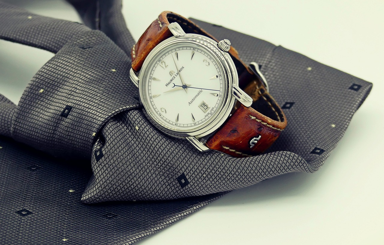 entdecken sie die neuesten trends in der modewelt! von stilvollen outfits bis hin zu accessoires - lassen sie sich inspirieren und bringen sie ihren look auf das nächste level.