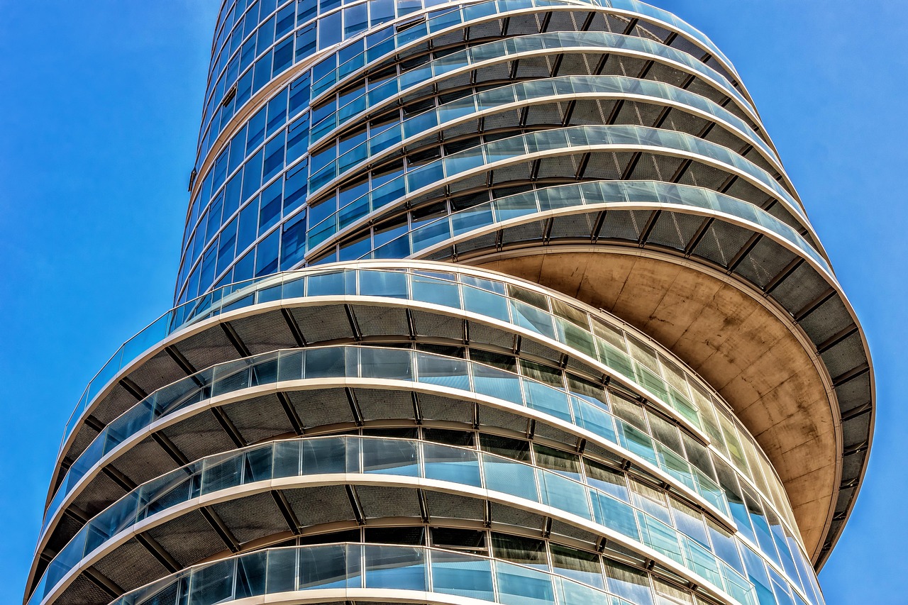 entdecken sie die aktuellen immobilienpreise und trends auf dem markt. informieren sie sich über die faktoren, die die preise beeinflussen und erfahren sie, wie sie die besten angebote finden können.