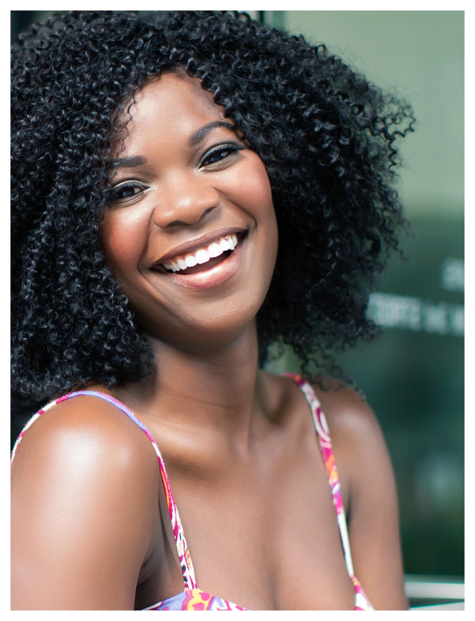 service-02 smile, happy, people, fun, young, woman, happiness, girl, smiling, portrait, female, person, cheerful, face, summer, lifestyle, looking, black woman, fashion, attractive, model, glamour, nature, african, posing, black people