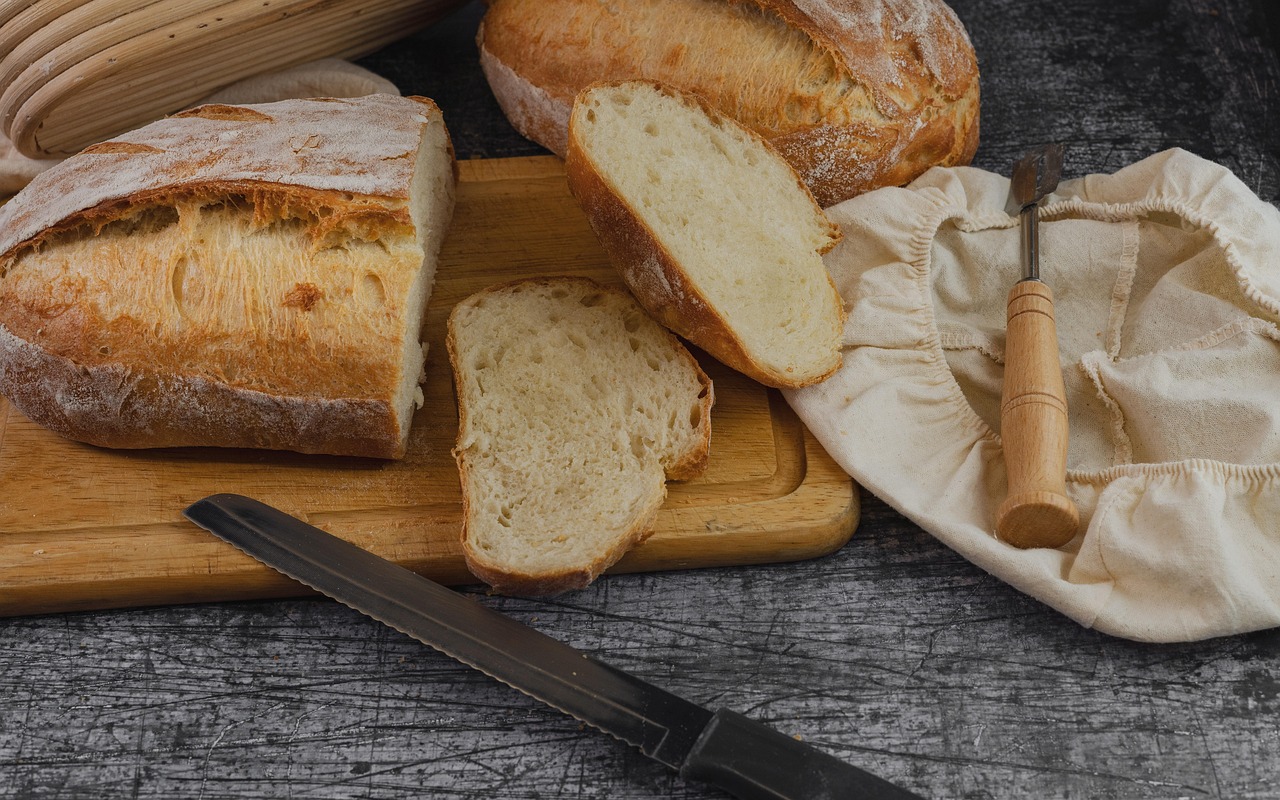 entdecken sie die unverzichtbaren küchenutensilien, die in keiner küche fehlen dürfen. von praktischen helfern bis zu nützlichen gadgets – unsere auswahl macht das kochen einfacher und effizienter.